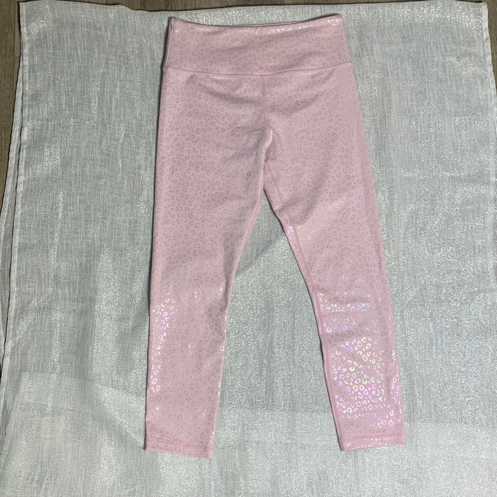 Zyia Active pink Leopard Unicorn leggings size 8-10 7/8 length workout style